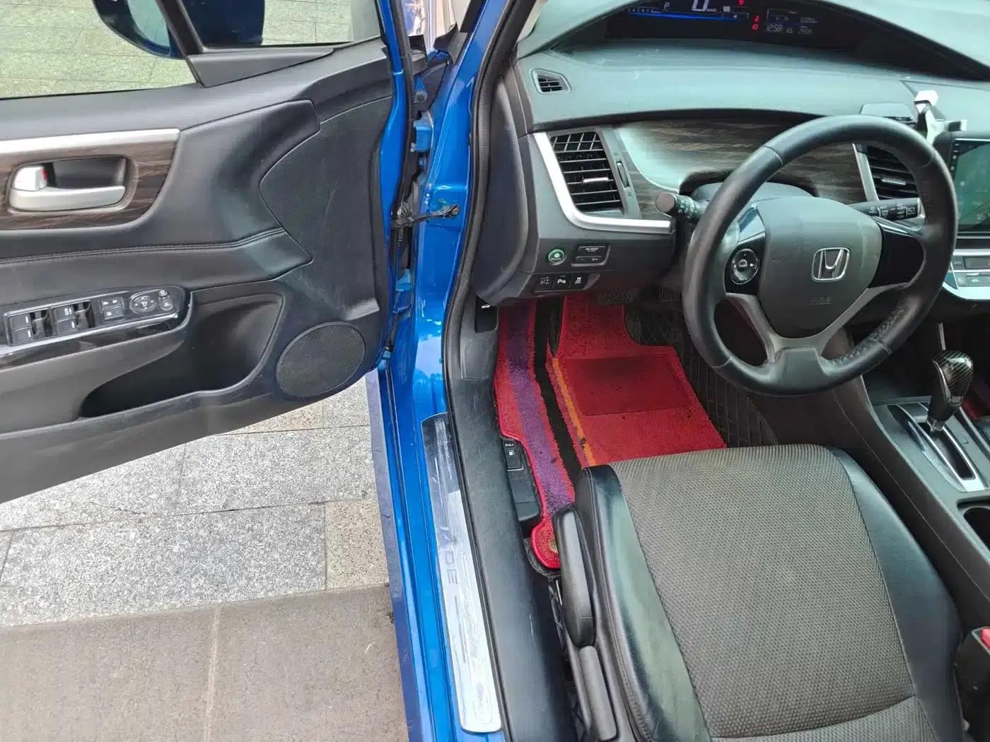 Jade 2017 1.8L Automatic Comfort Edition 5-seater — миниатюра 9
