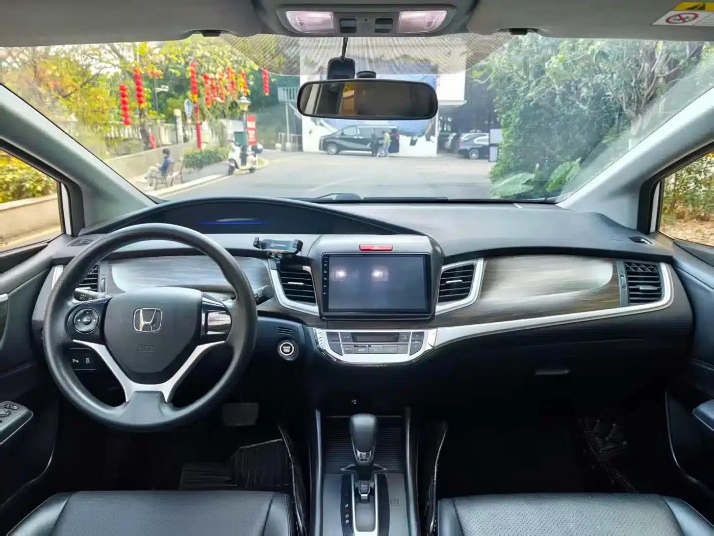 Jade 2017 1.8L Automatic Comfort Edition 5-seater — миниатюра 17