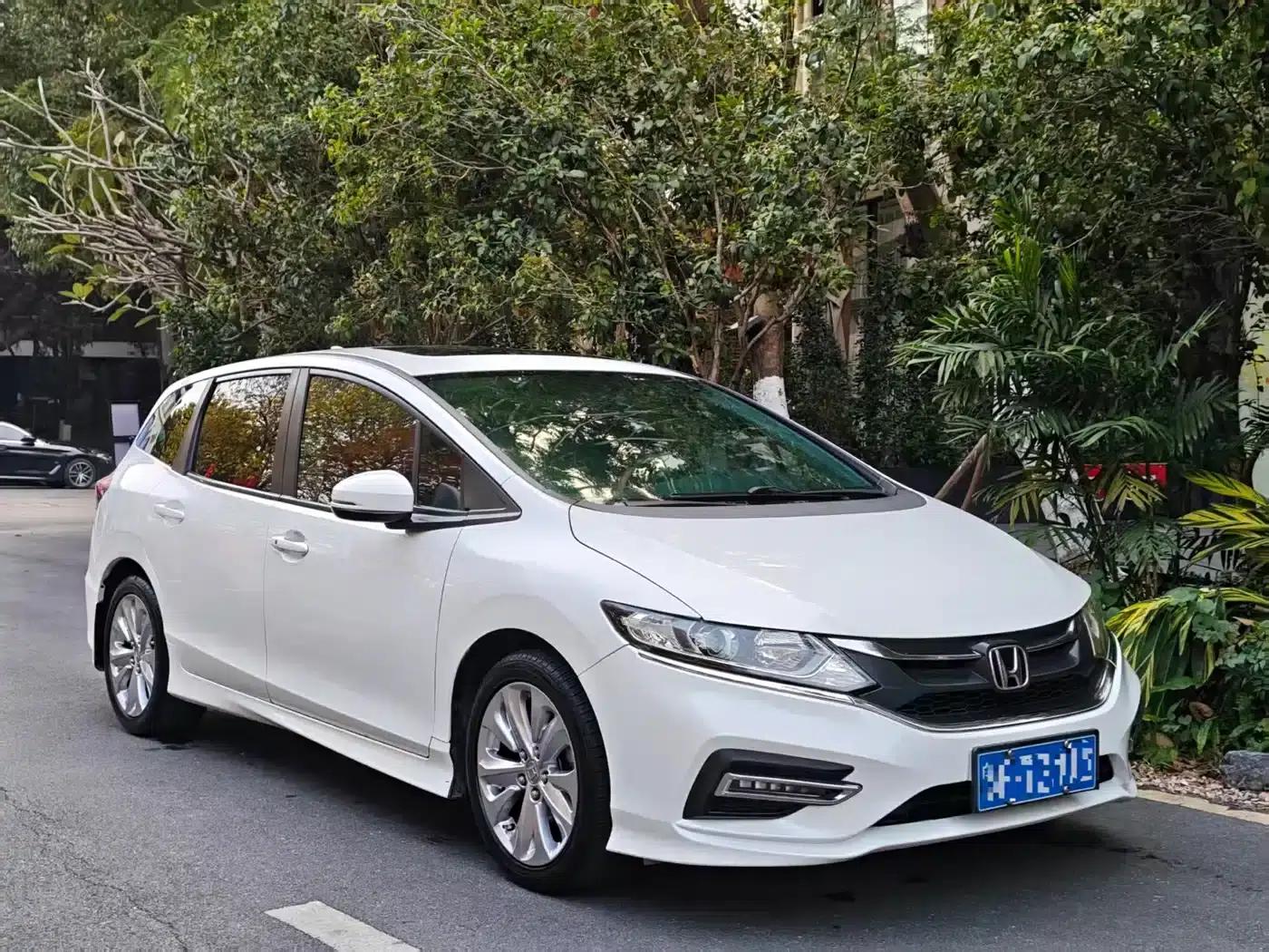 Jade 2017 1.8L Automatic Comfort Edition 5-seater — миниатюра 22