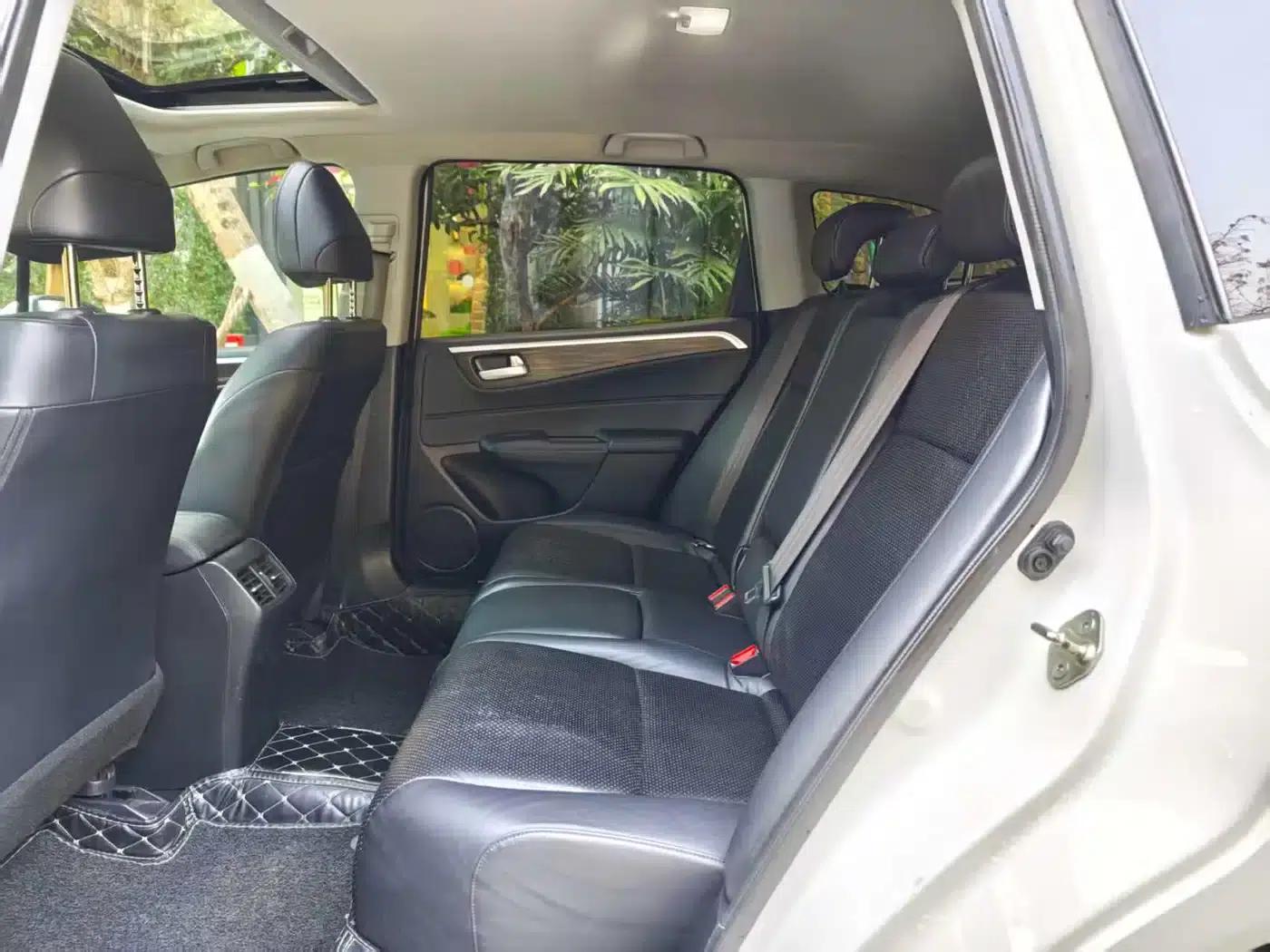 Jade 2017 1.8L Automatic Comfort Edition 5-seater — миниатюра 7