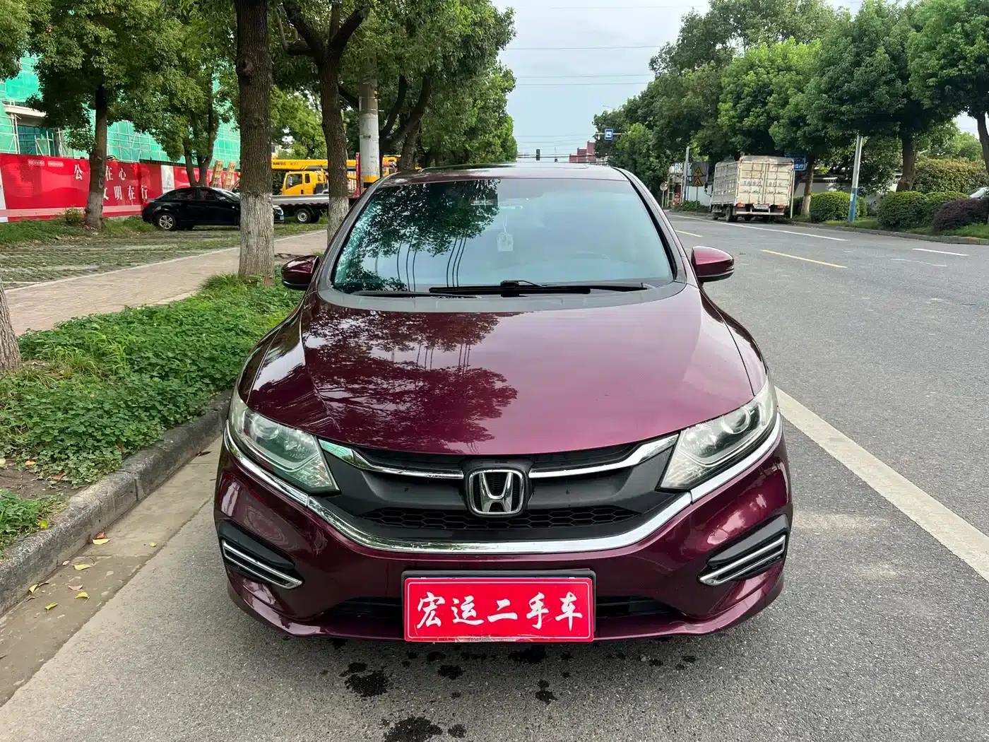 Jade 2017 1.8L Automatic Comfort Edition 5-seater — миниатюра 1