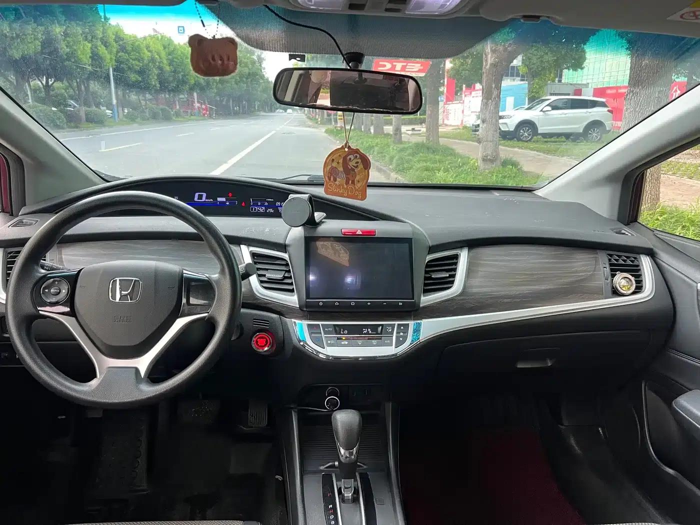Jade 2017 1.8L Automatic Comfort Edition 5-seater — миниатюра 6