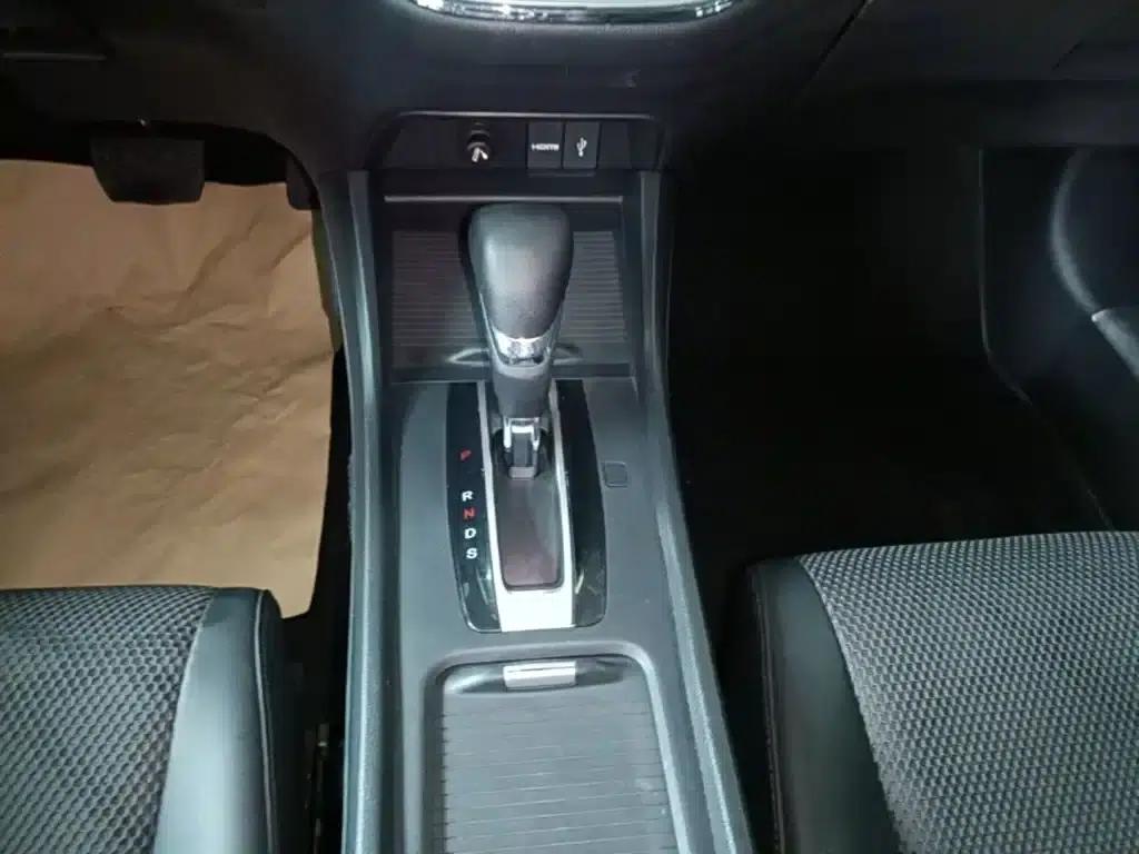 Jade 2016 1.8L Automatic Comfort Elite Edition 5-seater — миниатюра 14