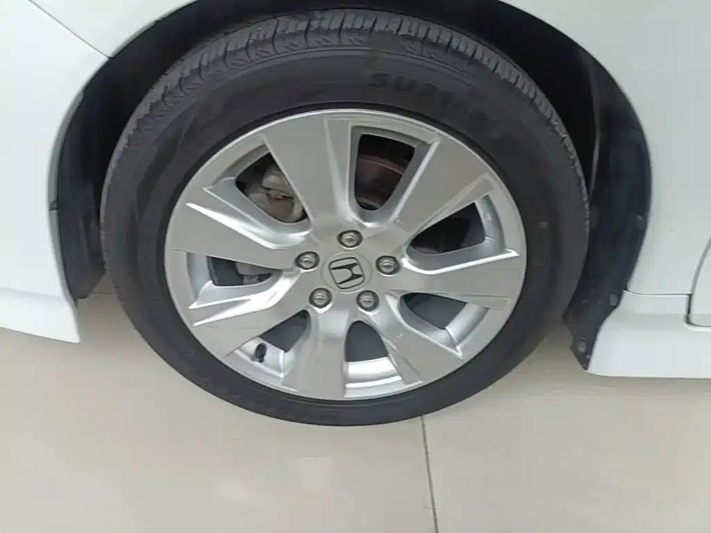 Jade 2016 1.8L Automatic Comfort Elite Edition 5-seater — миниатюра 23