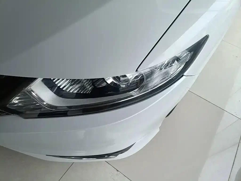 Jade 2016 1.8L Automatic Comfort Elite Edition 5-seater — миниатюра 24