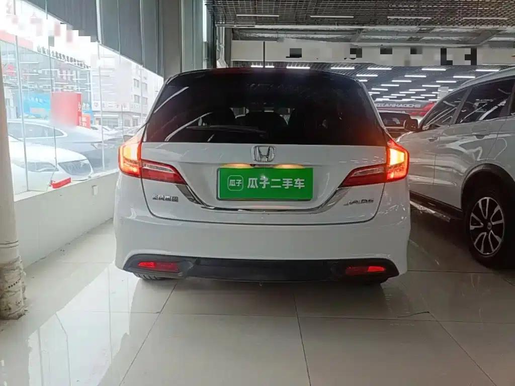 Jade 2016 1.8L Automatic Comfort Elite Edition 5-seater — миниатюра 6