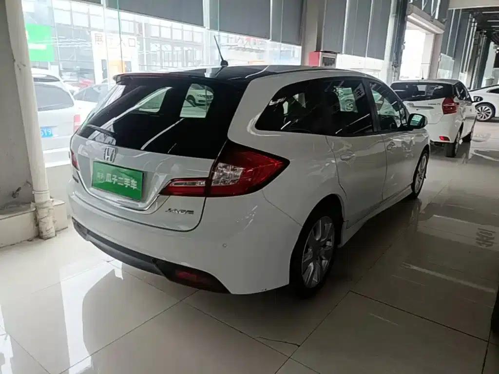 Jade 2016 1.8L Automatic Comfort Elite Edition 5-seater — миниатюра 7