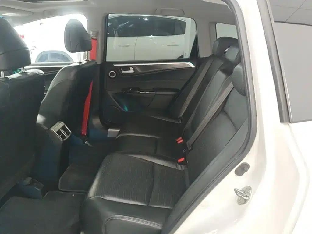 Jade 2014 1.8L CVT Luxury Premium Edition 5-seater — миниатюра 17