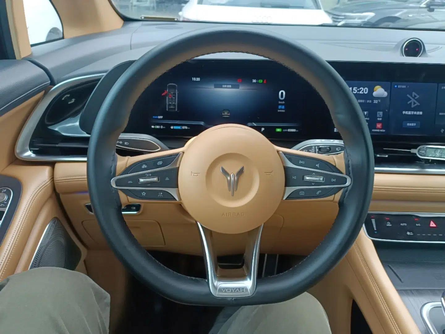 VOYAH Dream 2022 Low-Carbon Edition Dream+ Smart Enjoyment Package — миниатюра 13