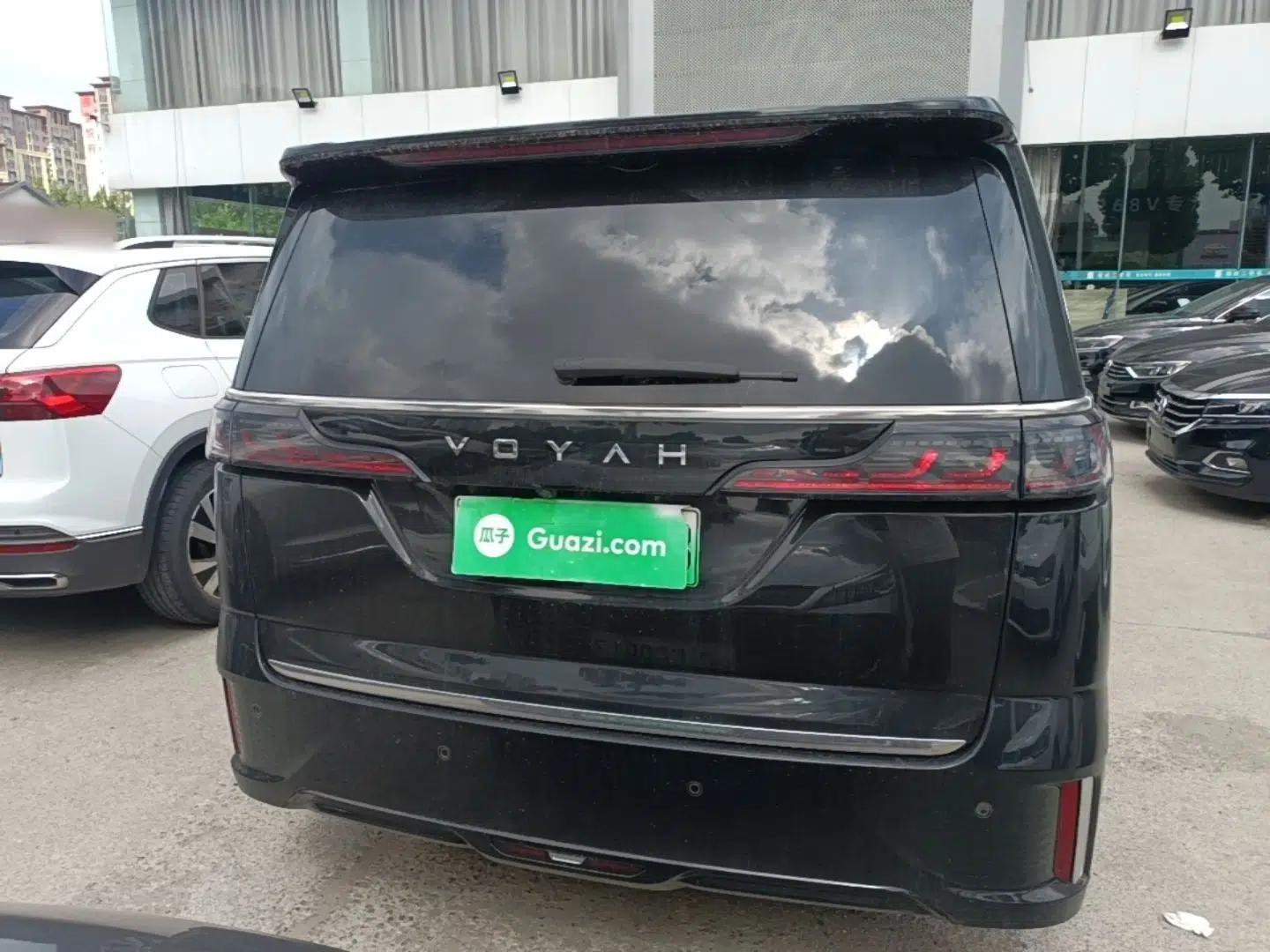 VOYAH Dream 2022 Low-Carbon Edition Dream+ Smart Enjoyment Package — миниатюра 5