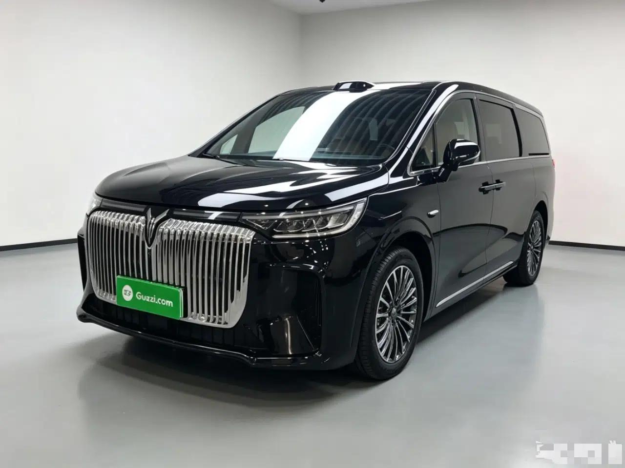 VOYAH Dream 2026 Model PHEV Qiankun Ultra — миниатюра 1