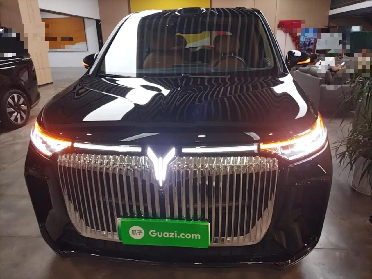 VOYAH Dream 2026 Model PHEV Qiankun Ultra — миниатюра 2