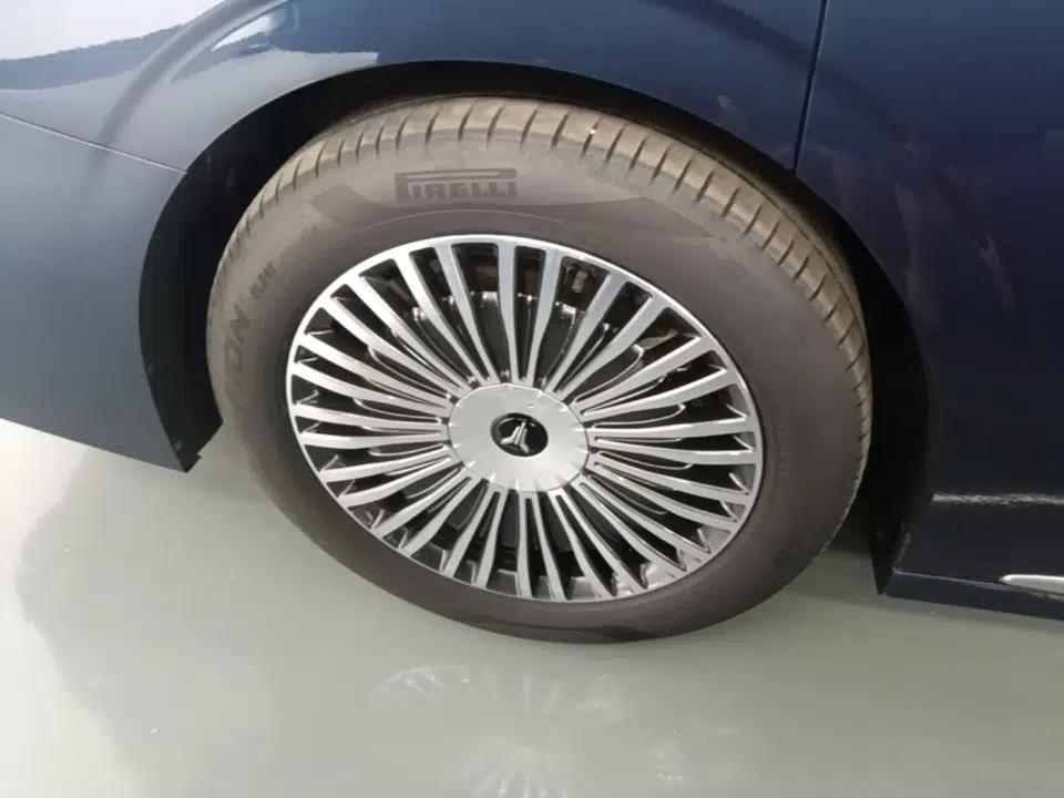 VOYAH Dream 2025 PHEV Four-Wheel-Drive Flagship Kunpeng Edition — миниатюра 16