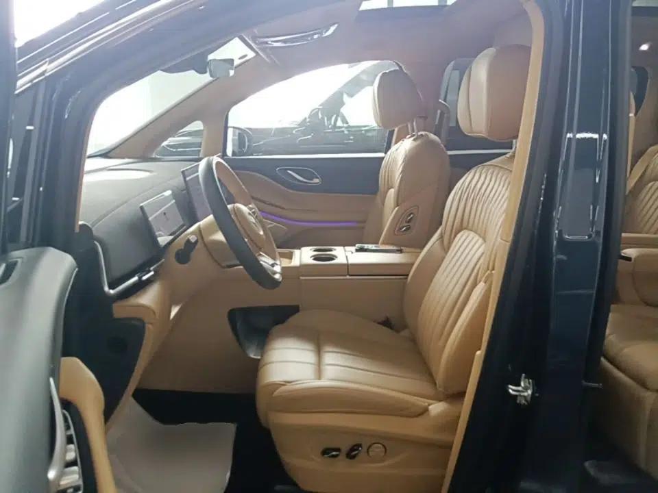 VOYAH Dream 2025 PHEV Four-Wheel-Drive Flagship Kunpeng Edition — миниатюра 22