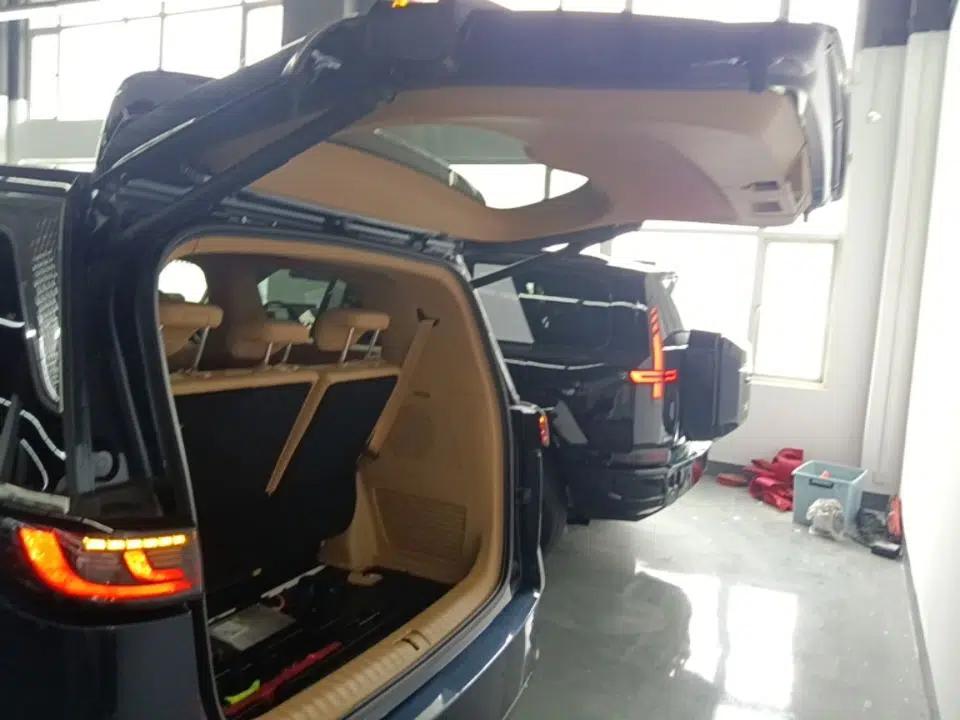 VOYAH Dream 2025 PHEV Four-Wheel-Drive Flagship Kunpeng Edition — миниатюра 27