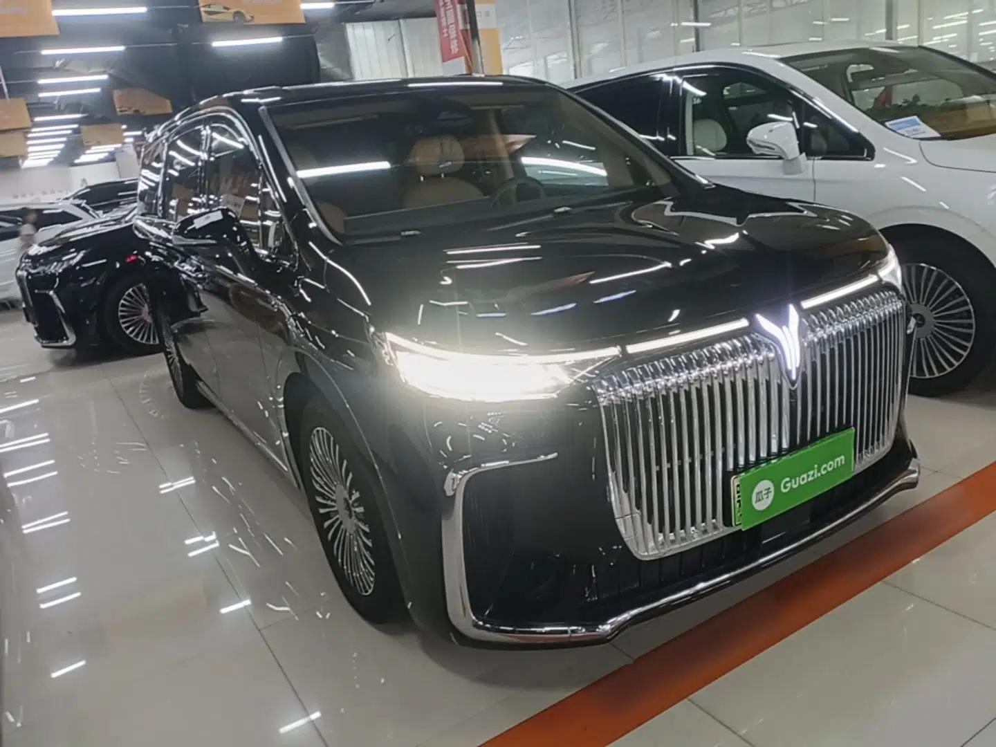 VOYAH Dream 2025 PHEV Four-Wheel Drive Prestige Kunpeng Edition — миниатюра 3