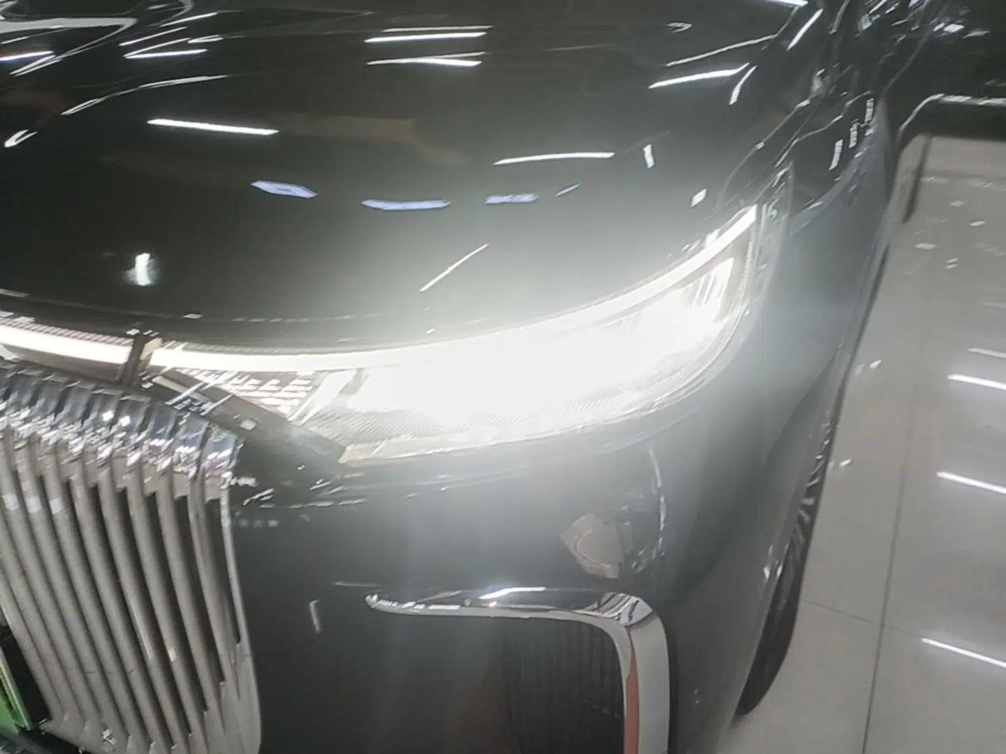 VOYAH Dream 2025 PHEV Four-Wheel Drive Prestige Kunpeng Edition — миниатюра 8
