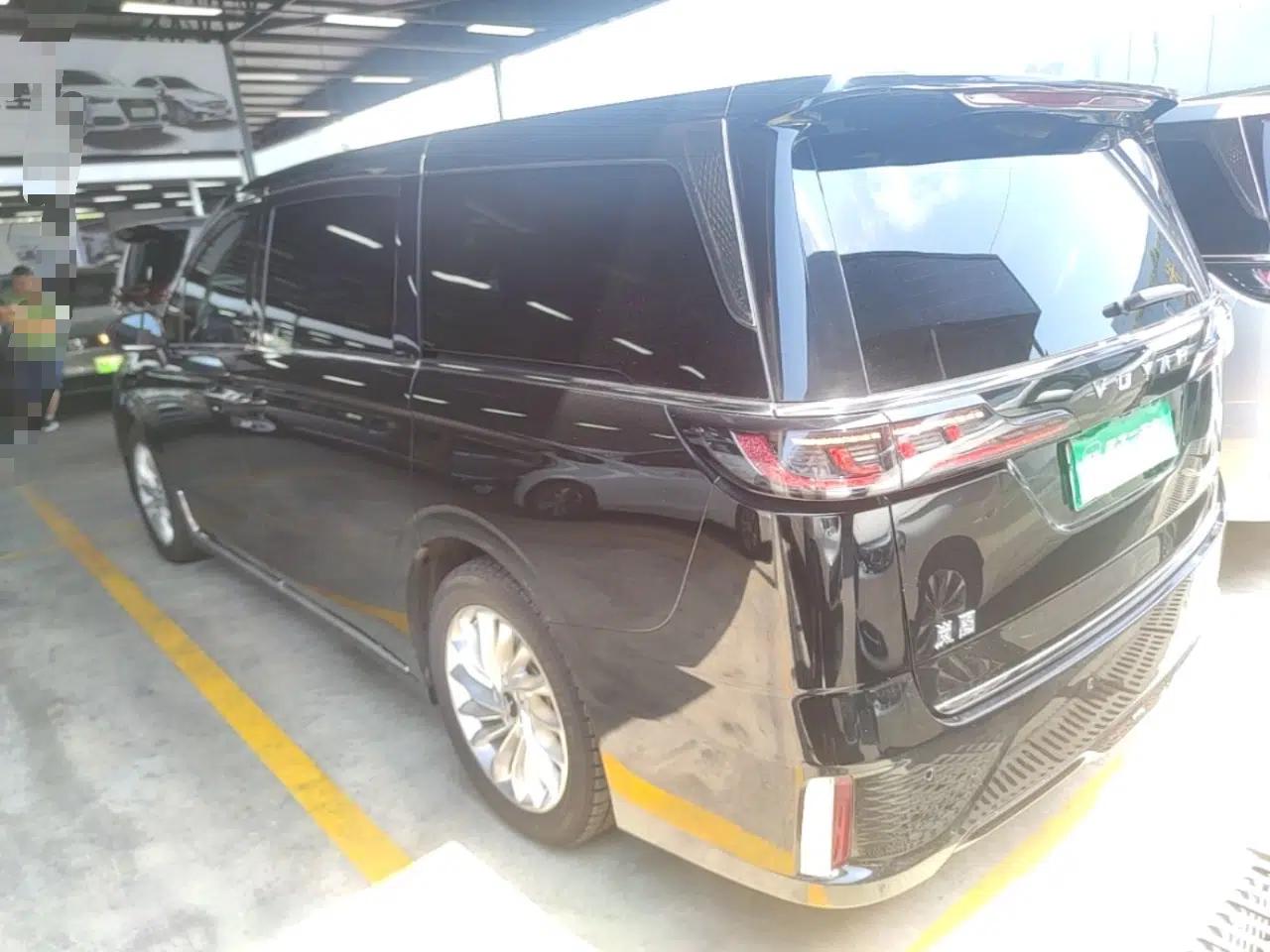 VOYAH Dream 2022 0-Emission Version Plus Intelligent Driving Package 475 km — миниатюра 4