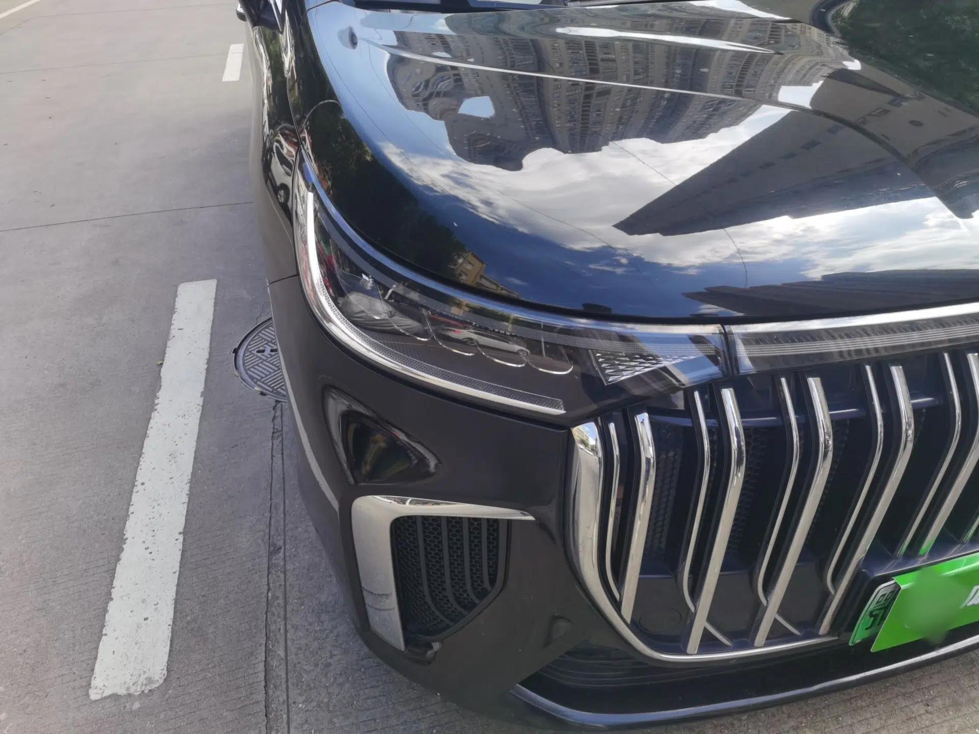 VOYAH Dream 2024 PHEV Extended-Range Premium Edition — миниатюра 7