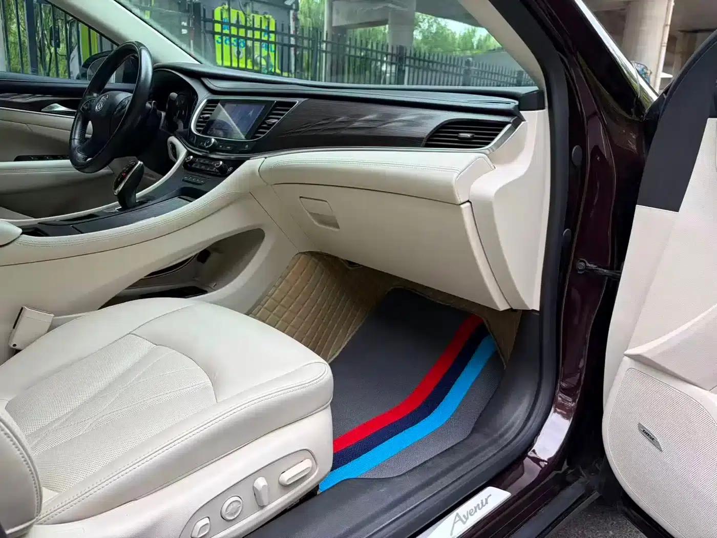 Buick LaCrosse 2021 Avenir (First Enjoyment Edition) — миниатюра 6