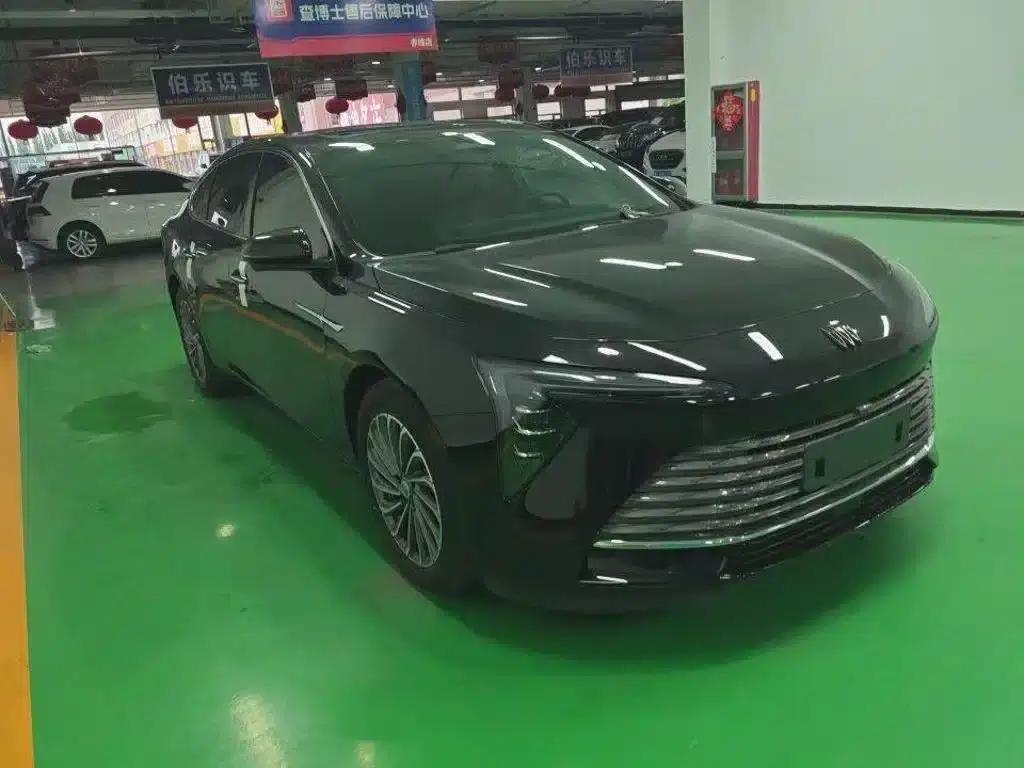 Buick LaCrosse 2024 28T Premium Edition — миниатюра 3