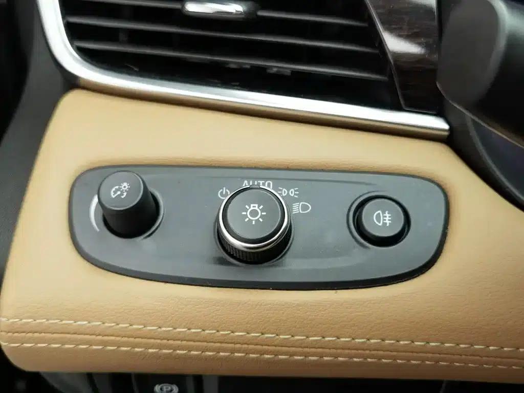 Buick LaCrosse 2016 28T Premium Edition — миниатюра 21