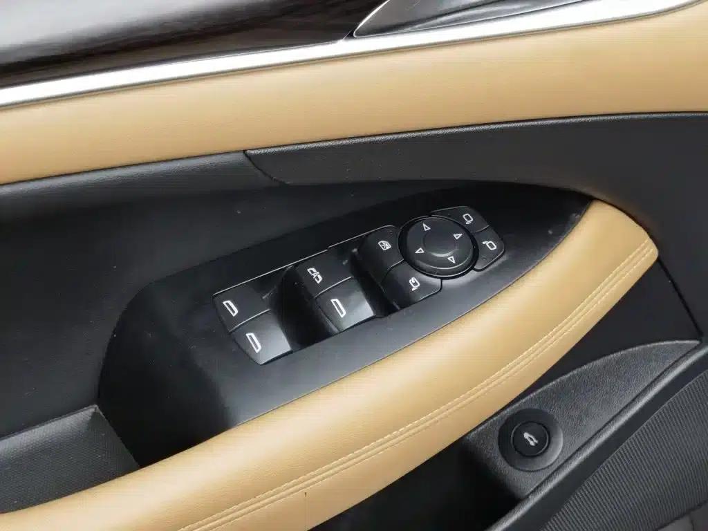 Buick LaCrosse 2016 28T Premium Edition — миниатюра 9