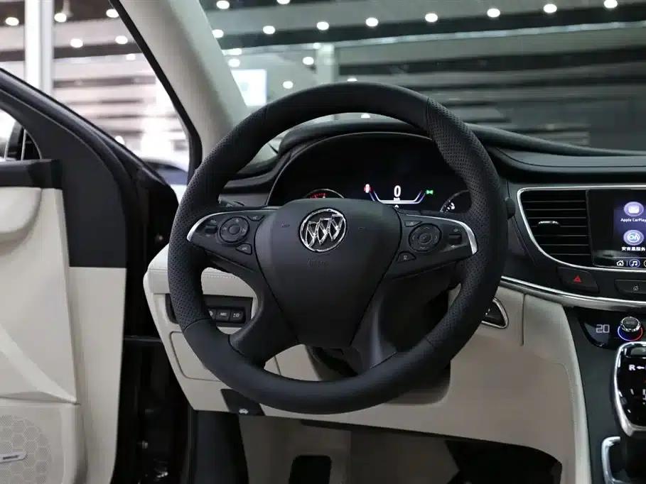 Buick LaCrosse 2019 28T Avenir — миниатюра 11
