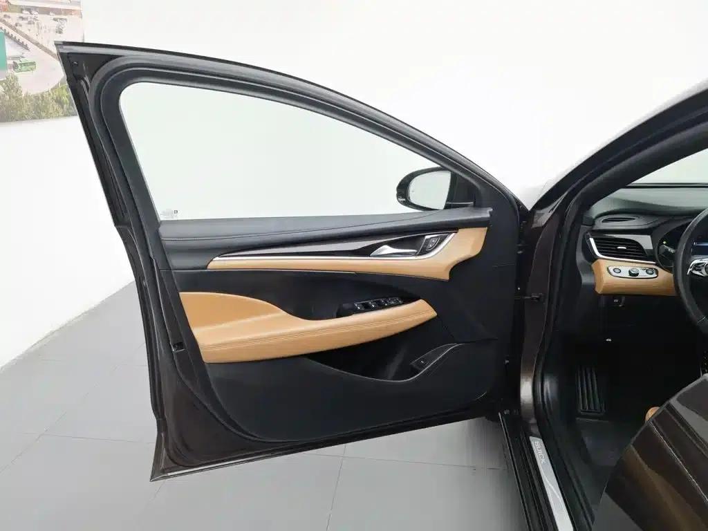 Buick LaCrosse 2016 28T Premium Edition — миниатюра 8