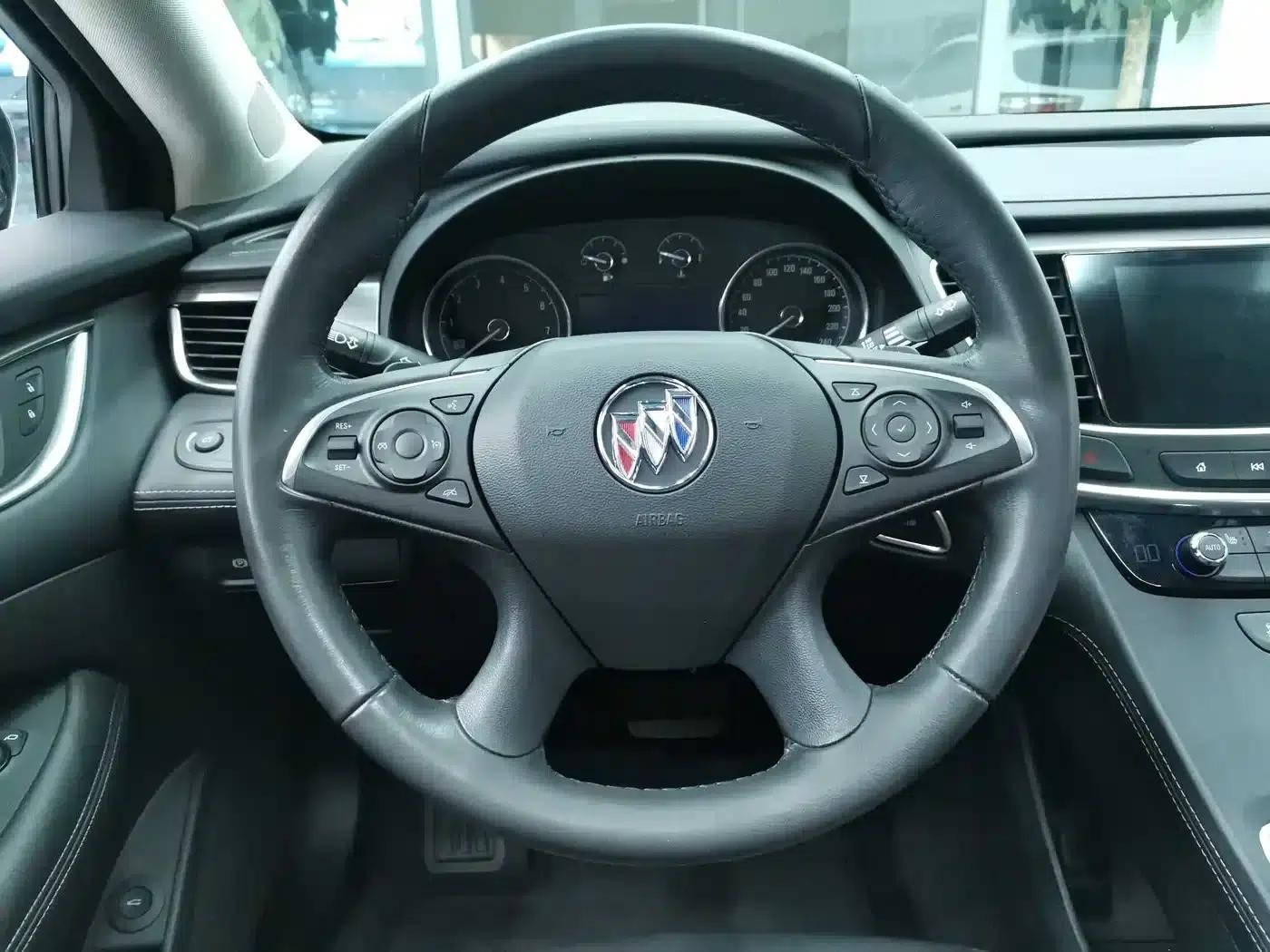 Buick LaCrosse 2022 552T Luxury Edition — миниатюра 9