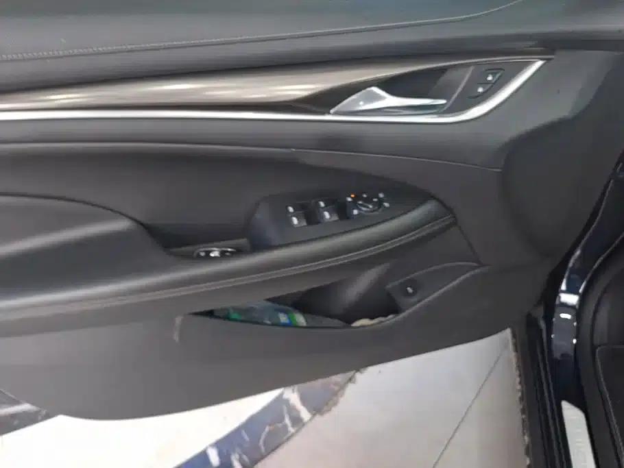 Buick LaCrosse 2021 652T Luxury Edition — миниатюра 7