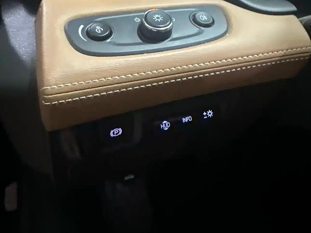 Buick LaCrosse 2018 28T Luxury Edition — миниатюра 12