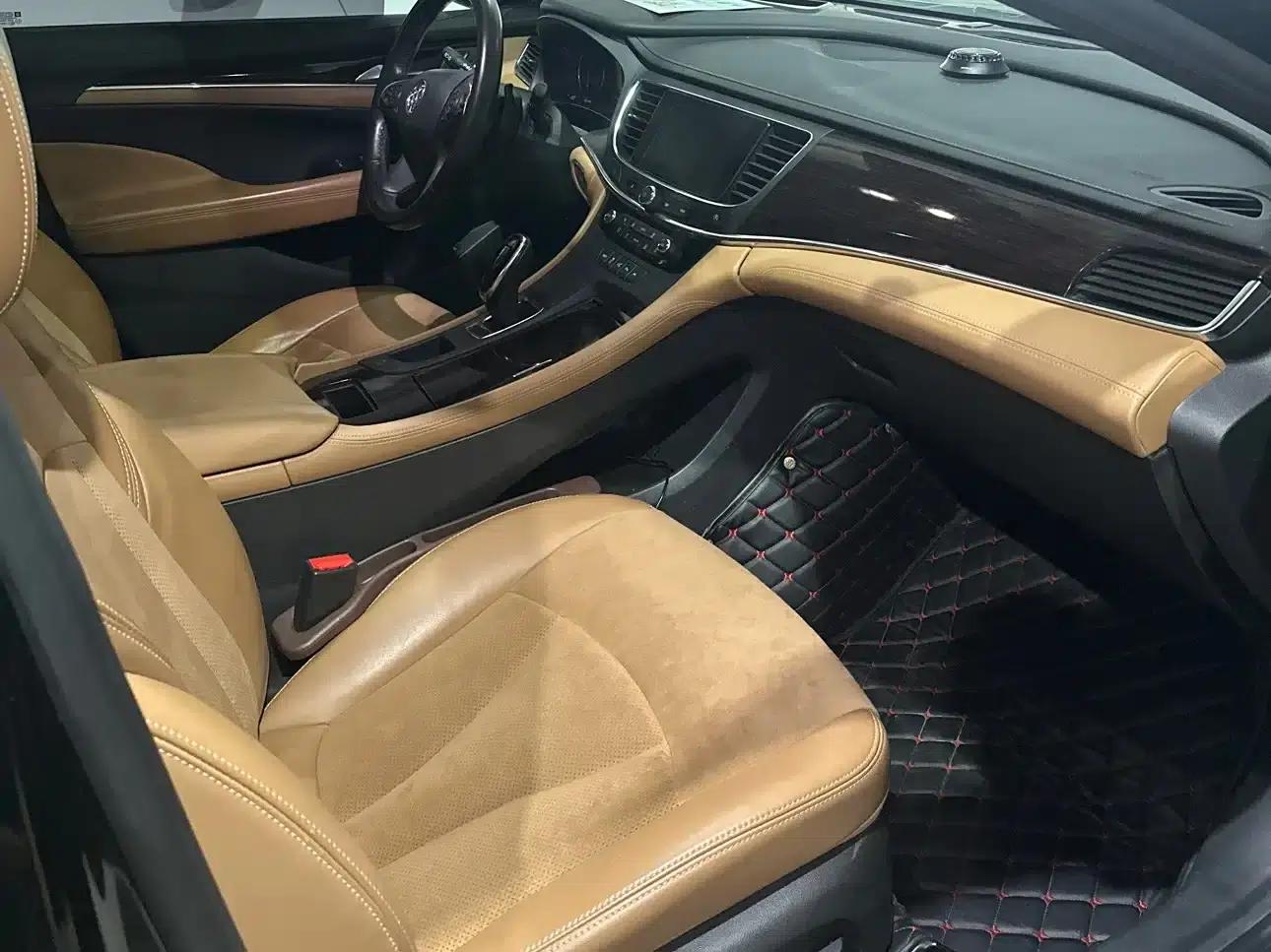 Buick LaCrosse 2018 28T Luxury Edition — миниатюра 10