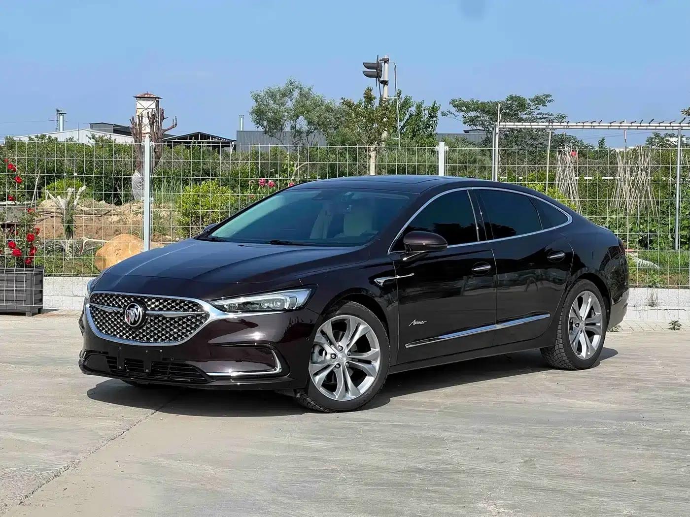 Buick LaCrosse 2021 Avenir (First Enjoyment Edition) — миниатюра 1