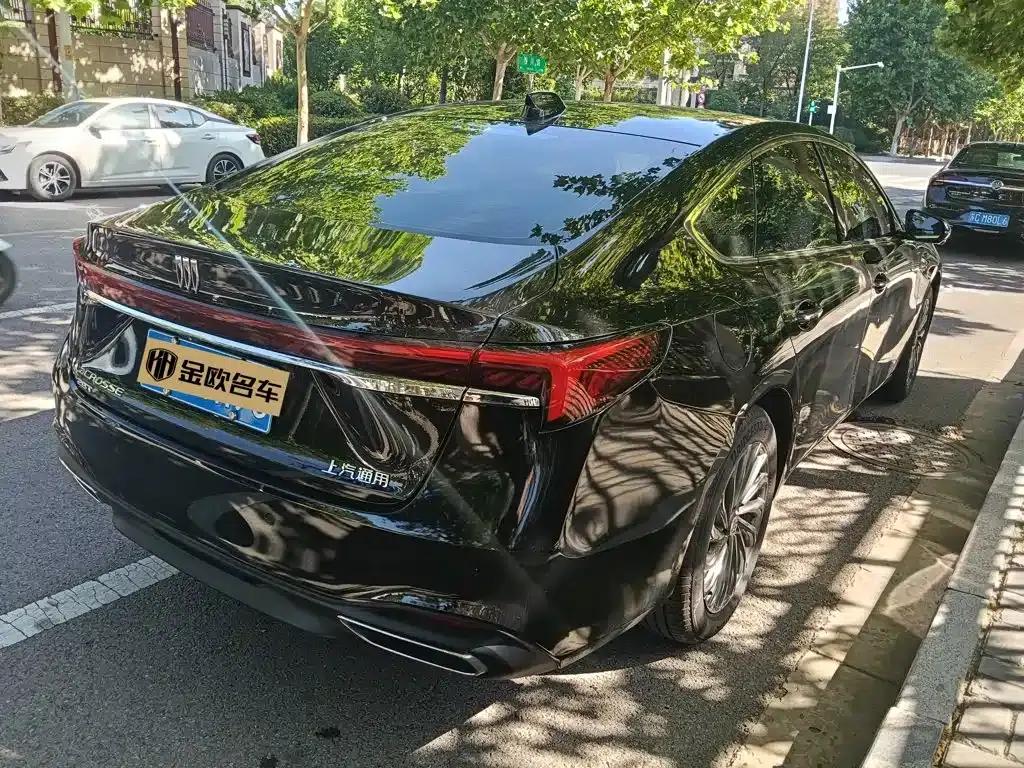 Buick LaCrosse 2025 28T Platinum Edition — миниатюра 11