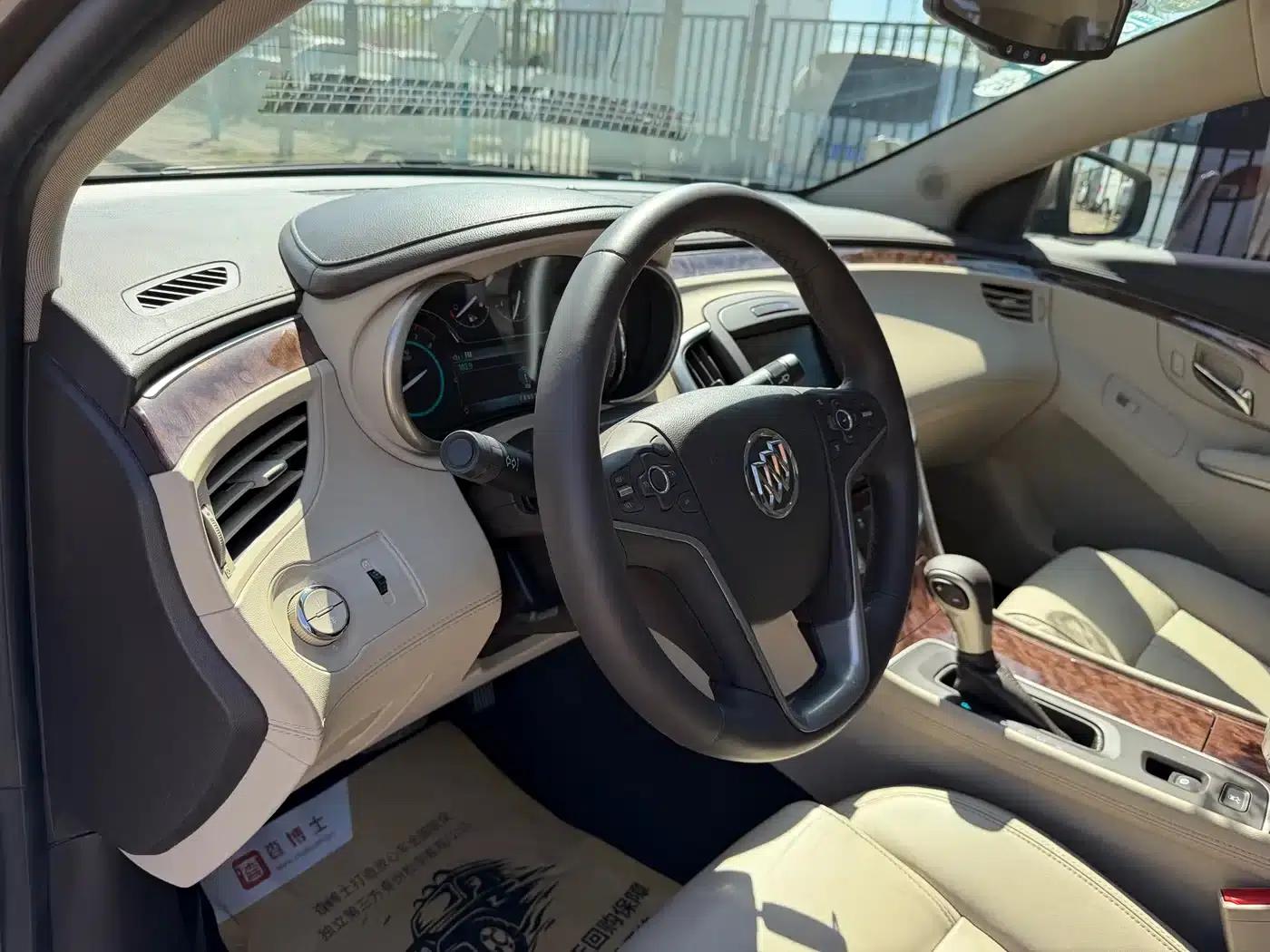 Buick LaCrosse 2013 2.0T SIDI Elite Technology Edition — миниатюра 11