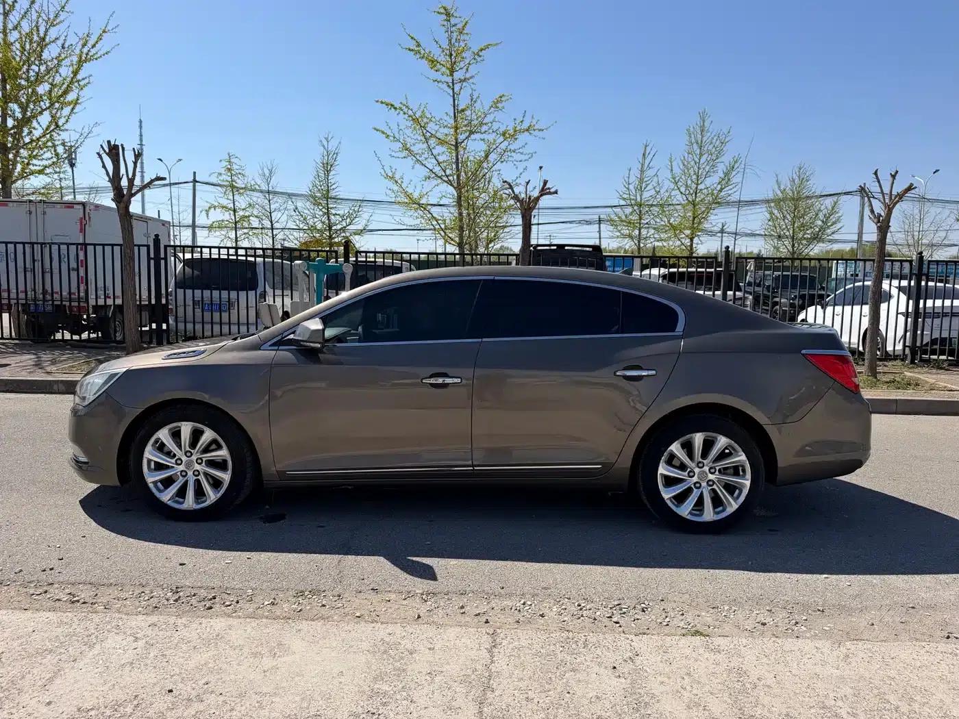 Buick LaCrosse 2013 2.0T SIDI Elite Technology Edition — миниатюра 8