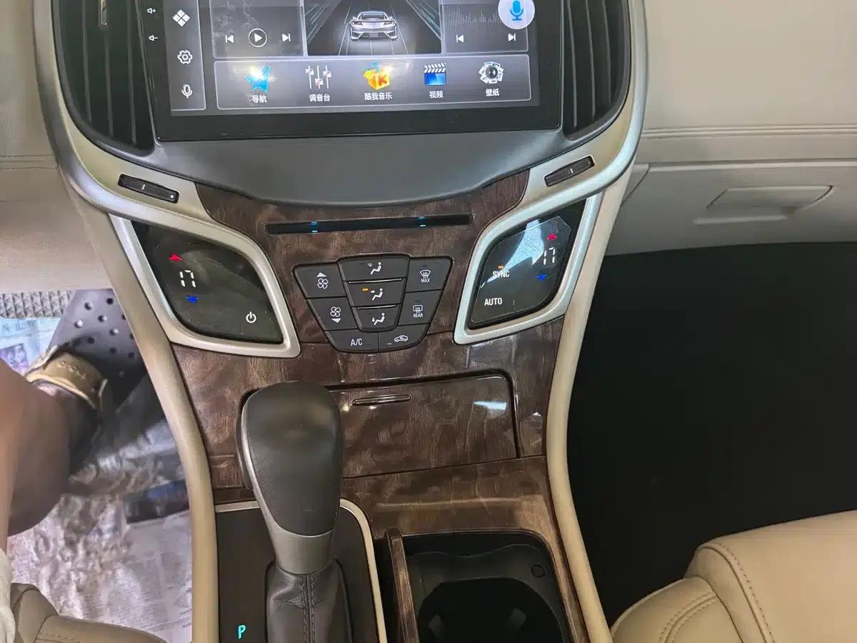 Buick LaCrosse 2013 2.4L SIDI Leading Comfort Edition — миниатюра 12