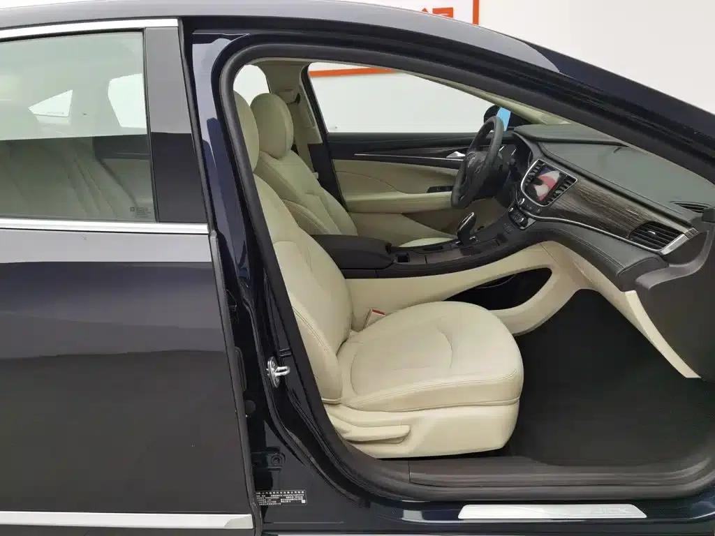 Buick LaCrosse 2019 28T Elite — миниатюра 23