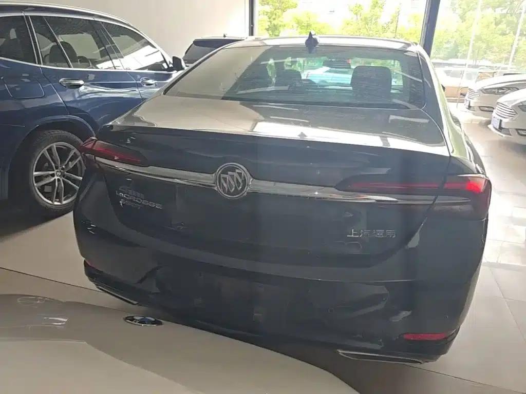 Buick LaCrosse 2020 652T Luxury Edition — миниатюра 4