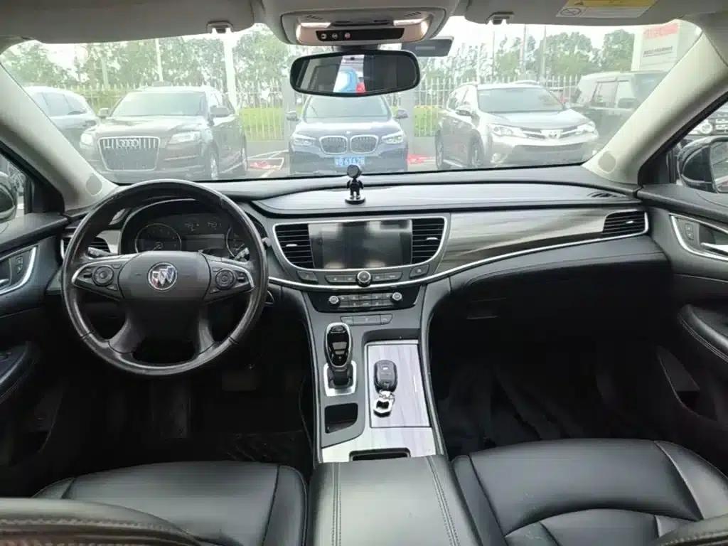Buick LaCrosse 2021 652T Luxury Edition — миниатюра 10