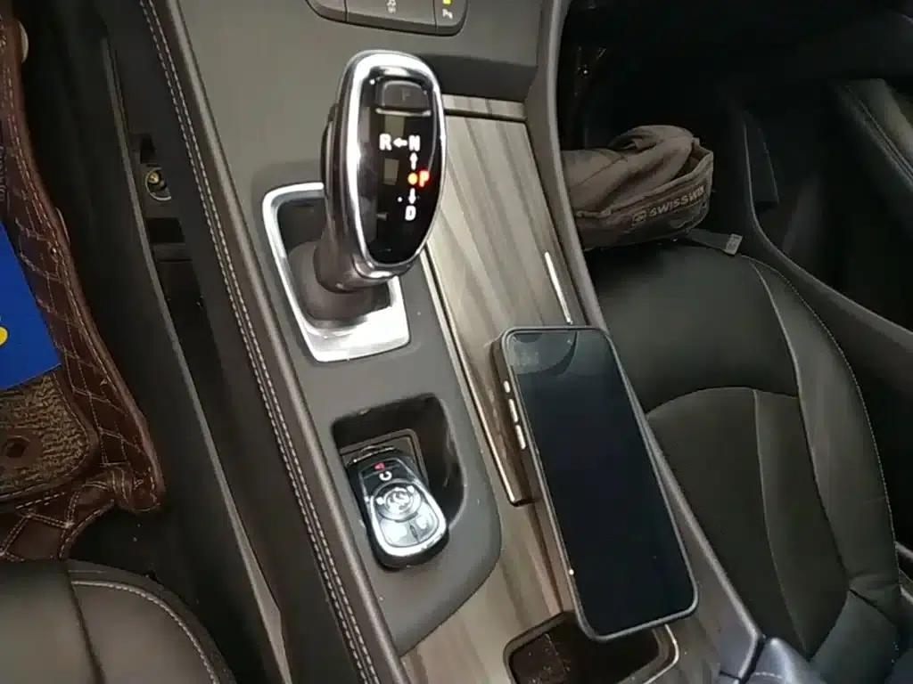 Buick LaCrosse 2018 20T Elite — миниатюра 14