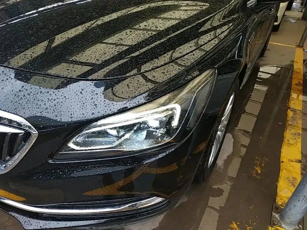 Buick LaCrosse 2018 20T Elite — миниатюра 24