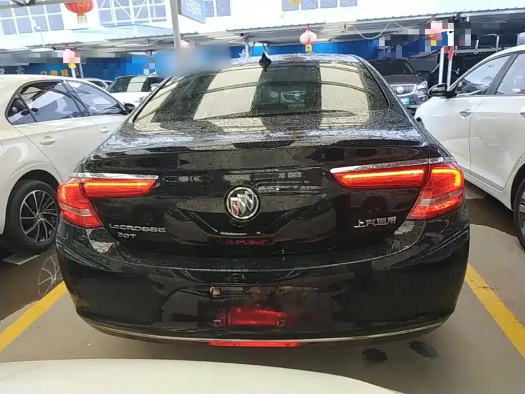 Buick LaCrosse 2018 20T Elite — миниатюра 6