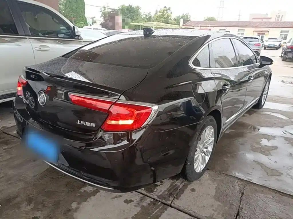 Buick LaCrosse 2018 20T Elite — миниатюра 7