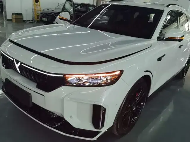 VOYAH FREE 2025 318 259 km All-Wheel-Drive Exploration Edition