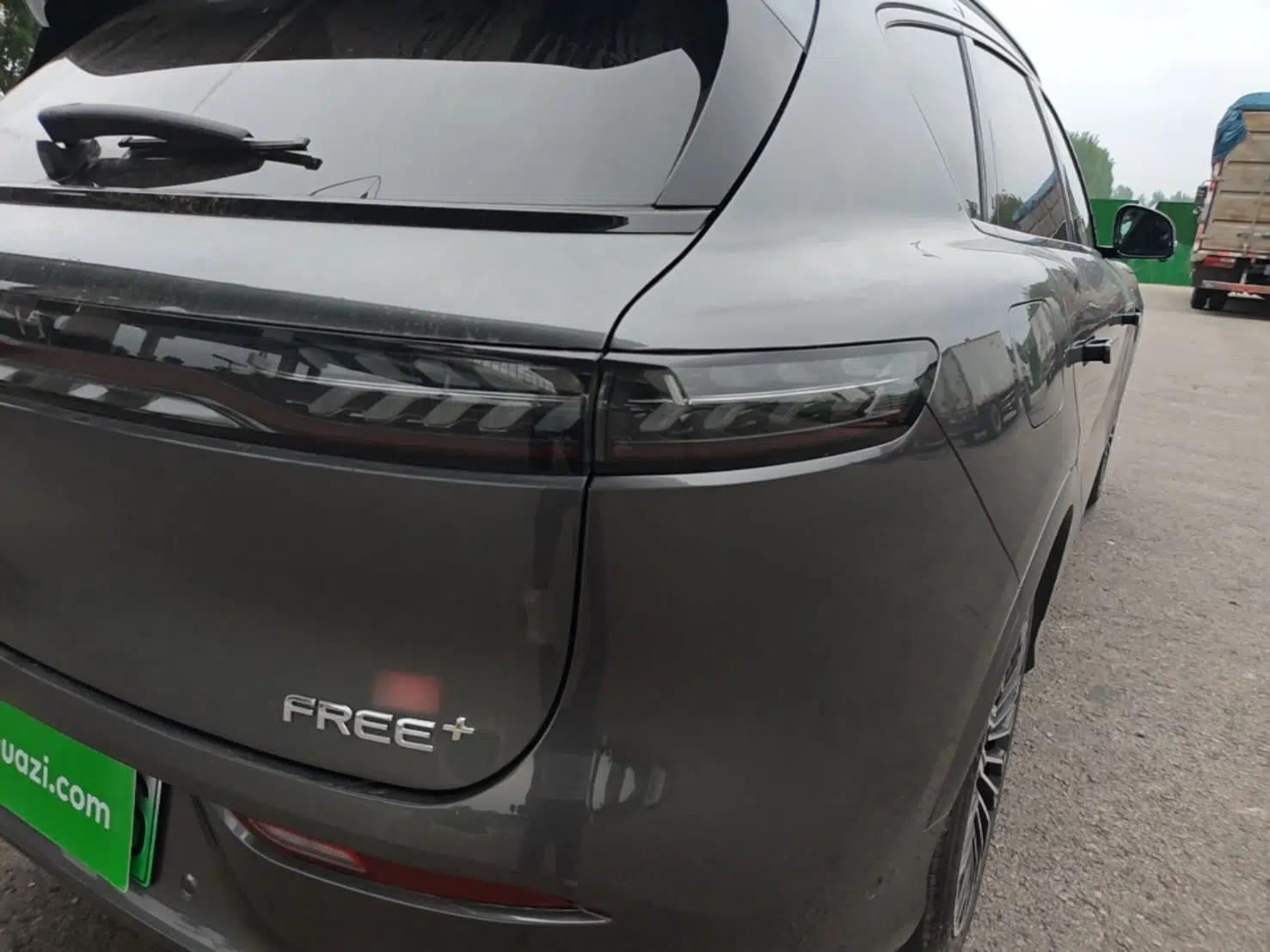VOYAH FREE 2025 Model FREE+ Four-Wheel-Drive Qiankun Edition — миниатюра 9