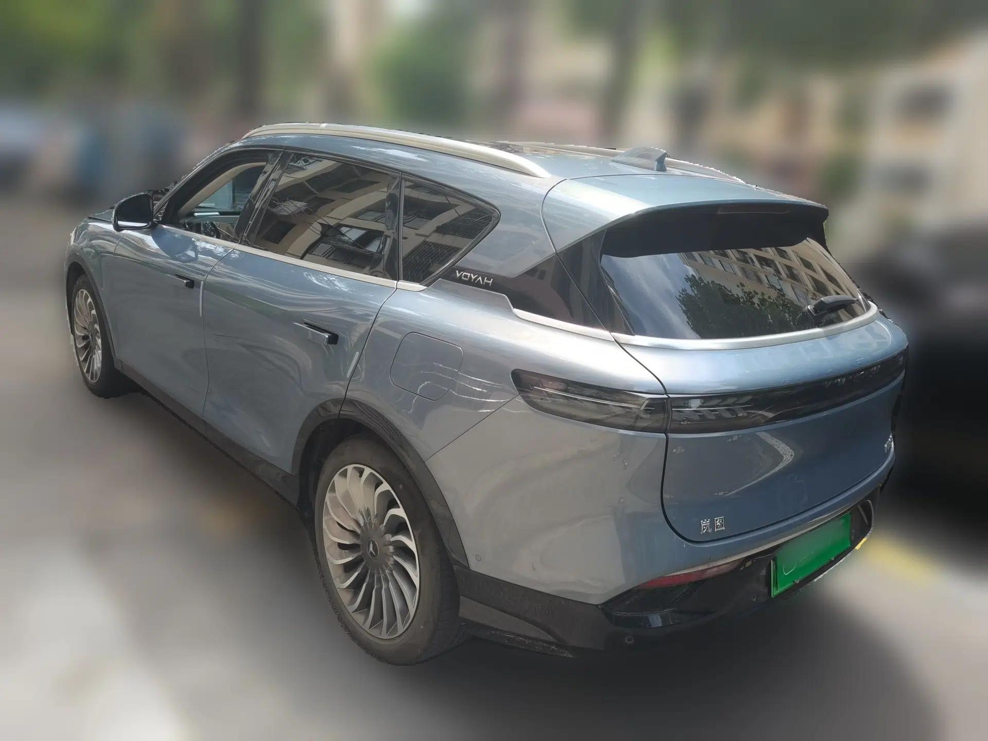 VOYAH FREE 2021 Four-Wheel Drive Standard Range-Extended Exclusive Luxury Package — миниатюра 4
