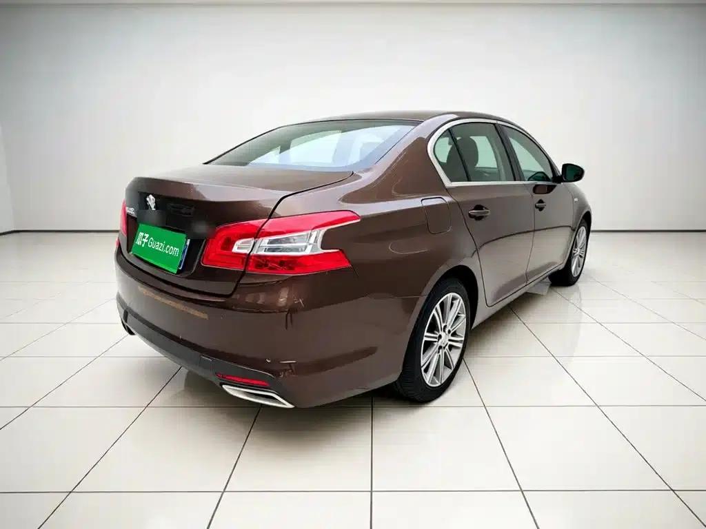 Peugeot 408 2016 1.6T Automatic Luxury Edition — миниатюра 4