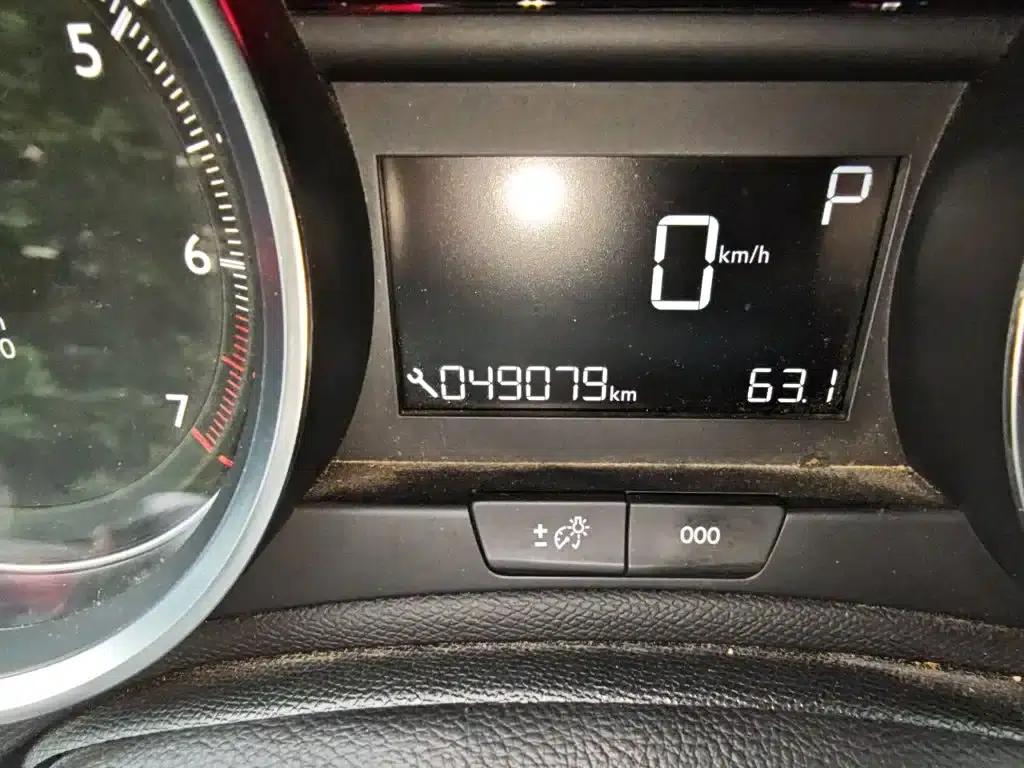 Peugeot 408 2016 1.6T Automatic Luxury Edition — миниатюра 8